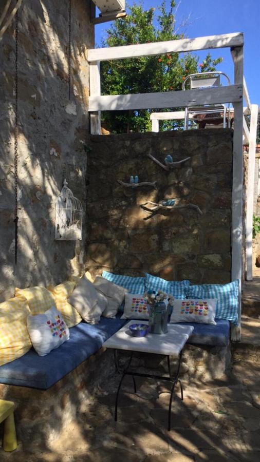 Dimitri Ada Evi & Restaurant Hotel Gokceada ภายนอก รูปภาพ