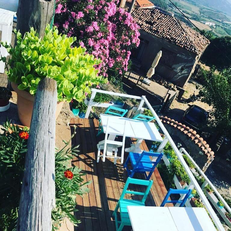 Dimitri Ada Evi & Restaurant Hotel Gokceada ภายนอก รูปภาพ